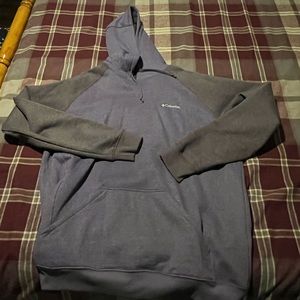 Men’s Columbia Hoodie - XL